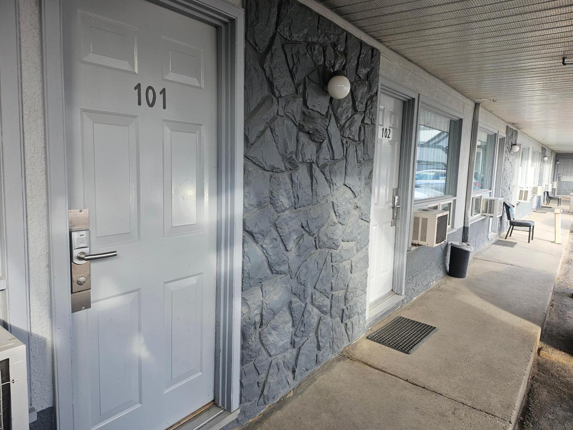 Tara Vista Inn Hinton Extérieur photo